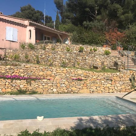 Hauteurs De Toulon : Charmant Studio Piscine Buitenkant foto