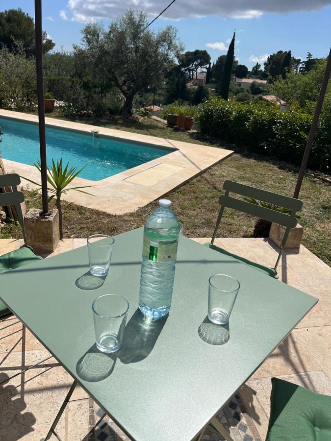 Hauteurs De Toulon : Charmant Studio Piscine Buitenkant foto